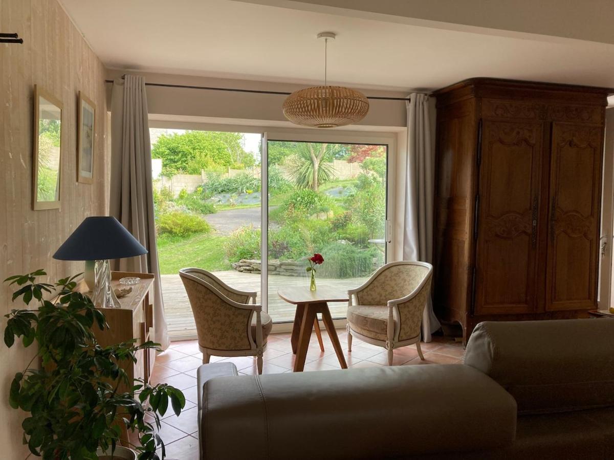 Maison Avec Jardin Arbore